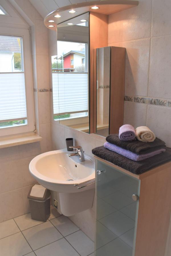Ferienwohnung Falkenhof Линдлар Екстериор снимка