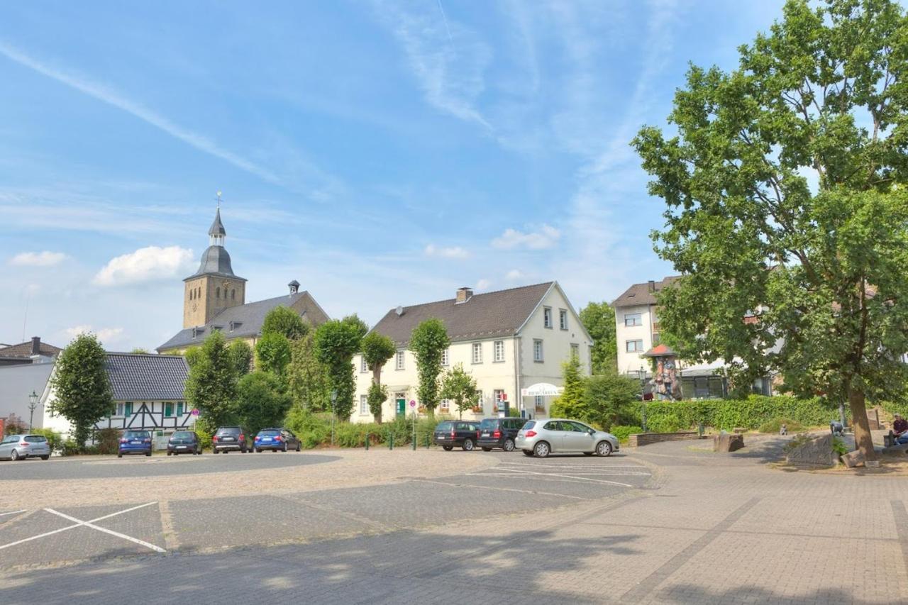 Ferienwohnung Falkenhof Линдлар Екстериор снимка