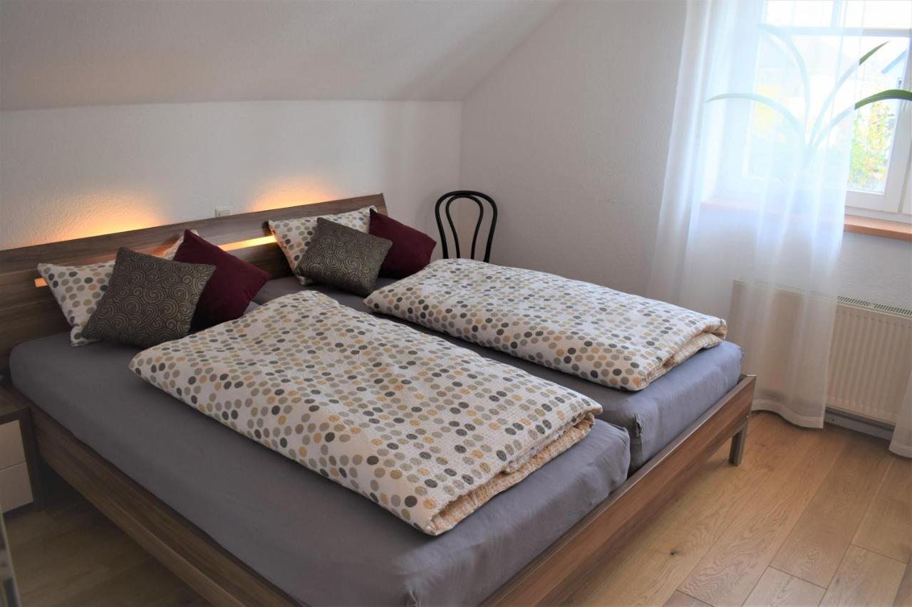Ferienwohnung Falkenhof Линдлар Екстериор снимка