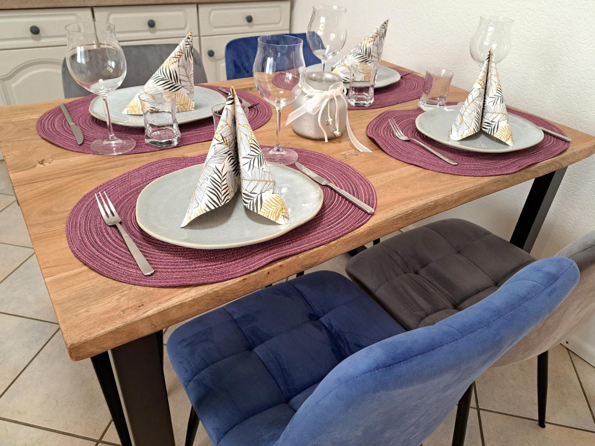 Ferienwohnung Falkenhof Линдлар Екстериор снимка