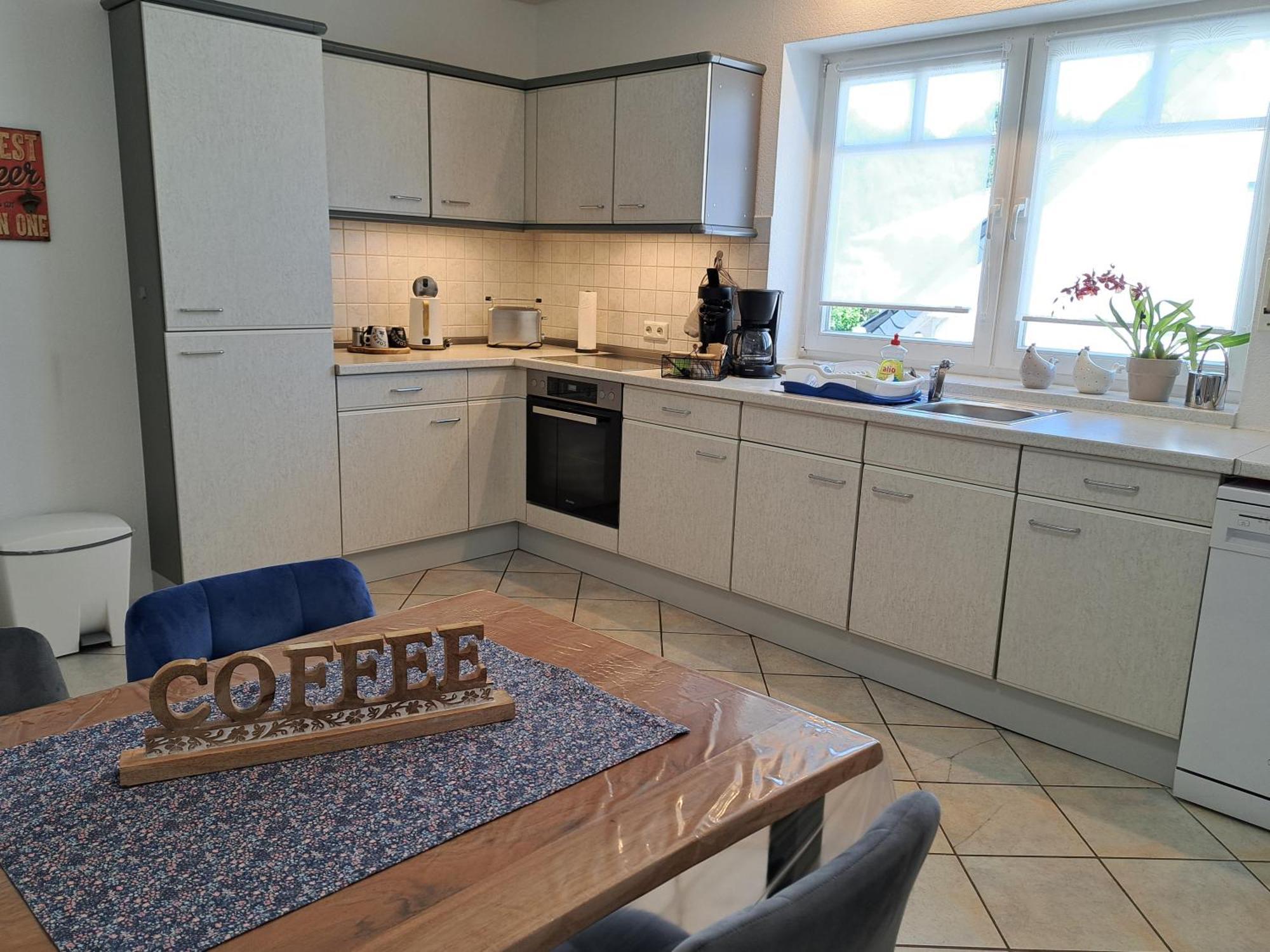 Ferienwohnung Falkenhof Линдлар Екстериор снимка
